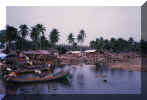 ThaiFishingVillage.JPG (113364 bytes)